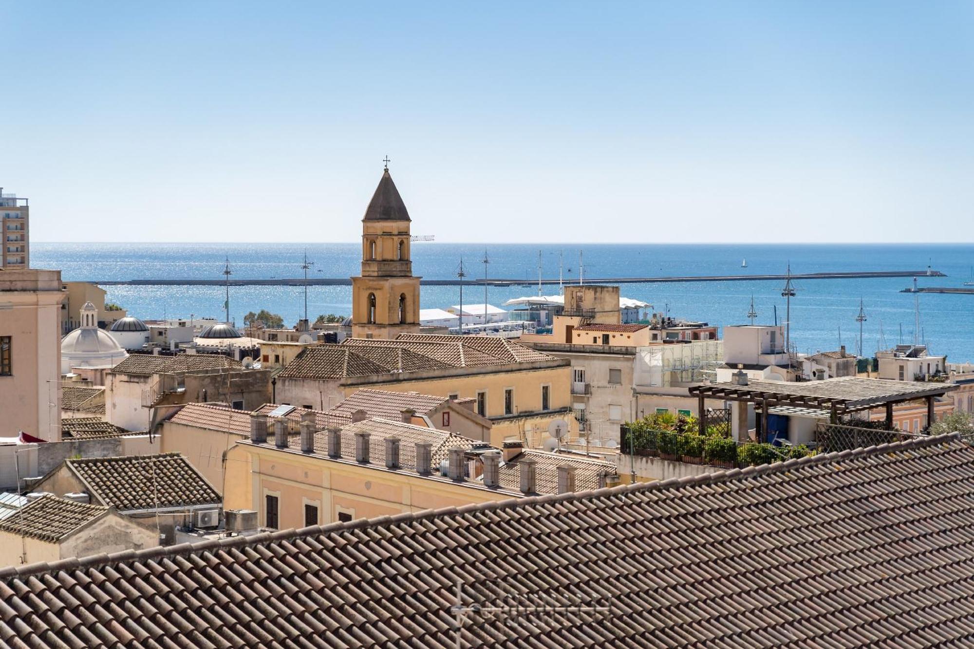 La Dolce Vita Cagliari Dış mekan fotoğraf